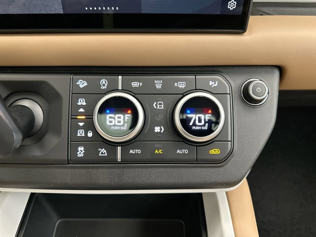 Certified 2025 Land Rover Defender 110 S AWD/4WD image 12