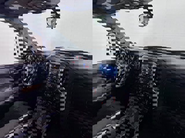 Used 2022 Chevrolet Silverado 2500 LT w/ Convenience Package image 21