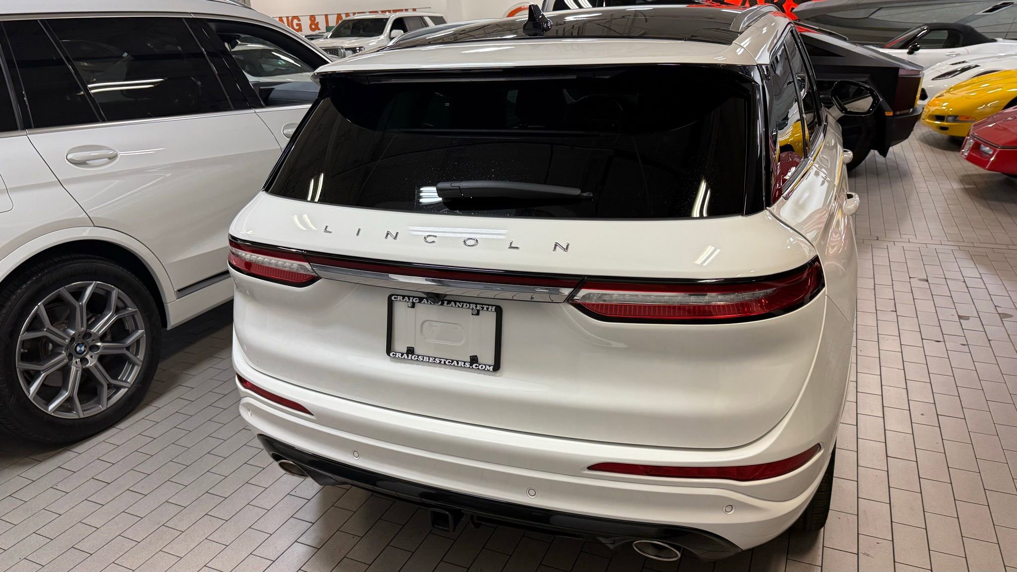 Used 2024 Lincoln Corsair Grand Touring w/ Equipment Group 301A image 3