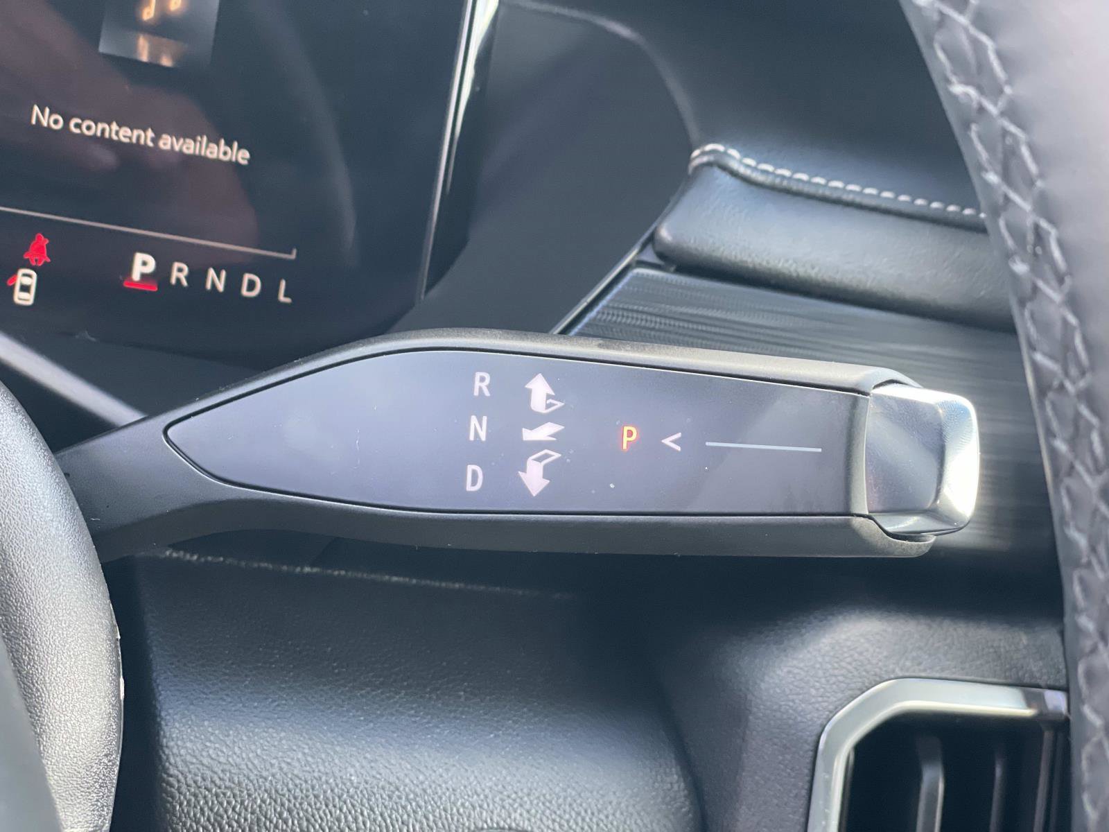 Used 2026 GMC Acadia Elevation image 15