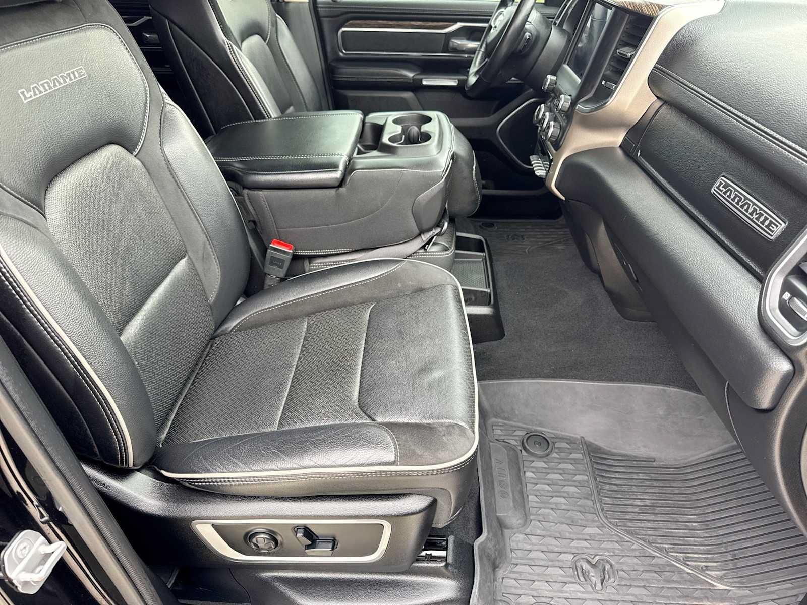 Used 2019 RAM 1500 Laramie AWD/4WD image 20