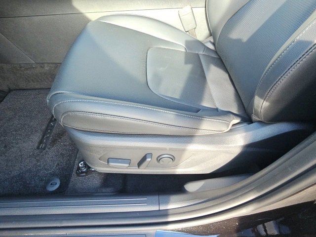 New 2026 Kia Sportage EX image 10