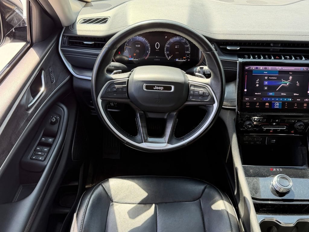 Used 2021 Jeep Grand Cherokee L Limited RWD image 11