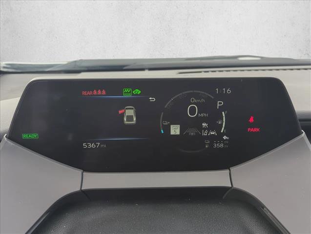 Used 2025 Toyota Prius Plug-In Hybrid image 10