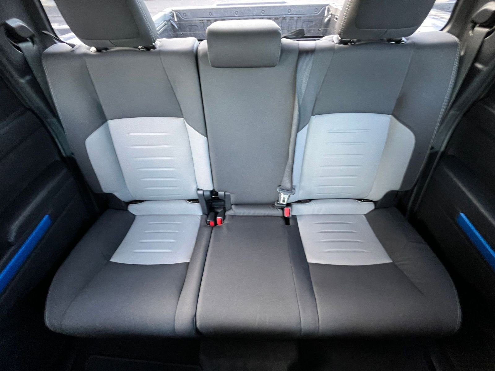 Used 2025 Toyota Tacoma TRD Off-Road image 39