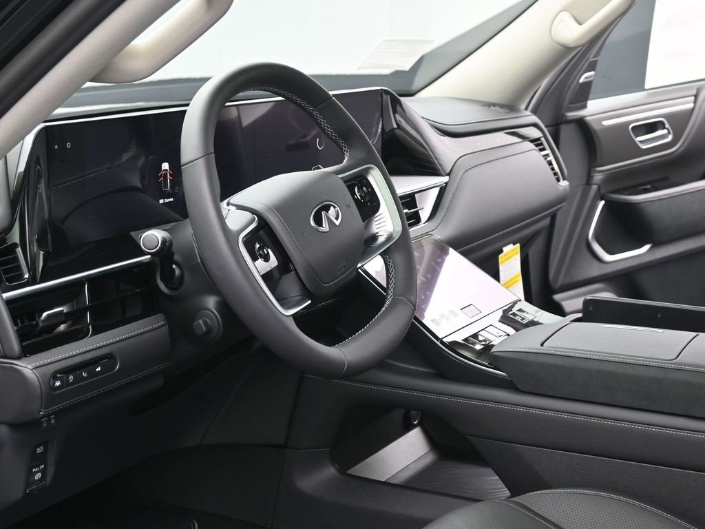 New 2026 INFINITI QX80 Luxe image 7
