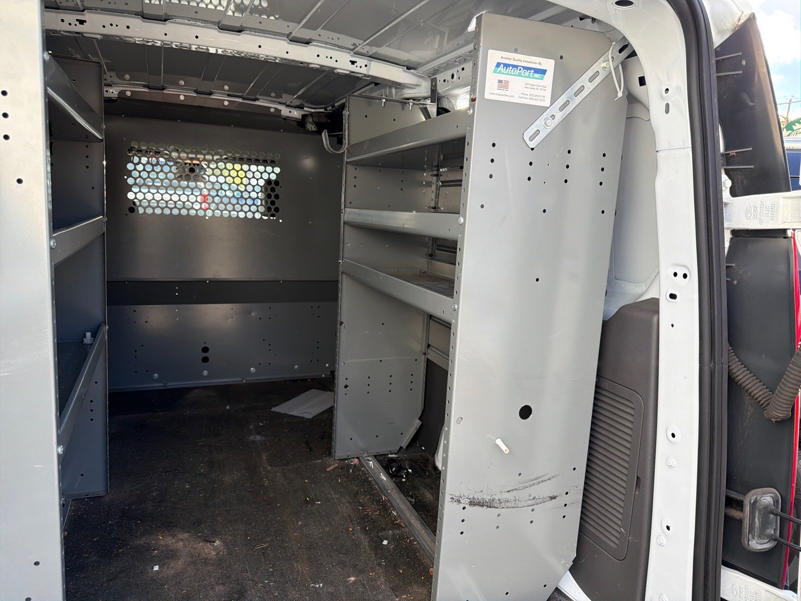 Certified 2020 Ford Transit Connect XL FWD image 8