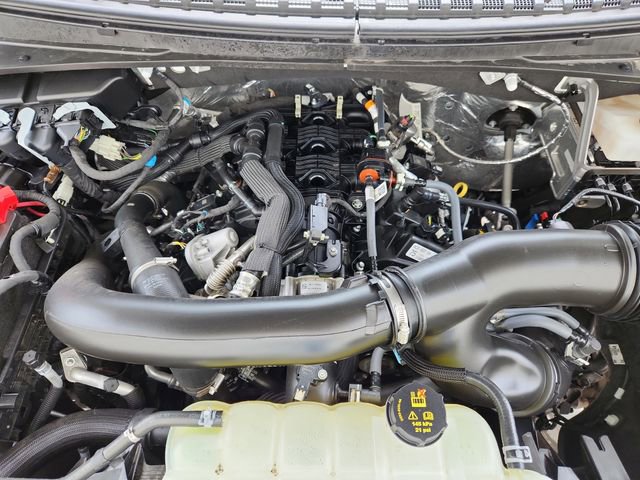 Used 2024 Ford Expedition Max Platinum image 18