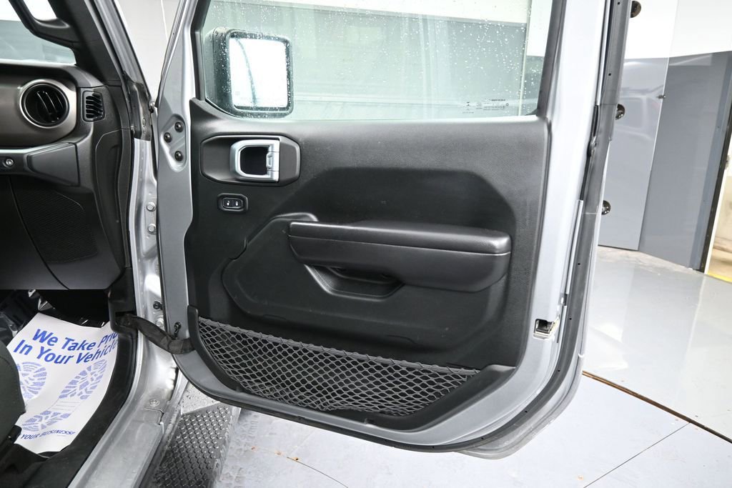 Used 2020 Jeep Wrangler Unlimited Sport S AWD/4WD image 17