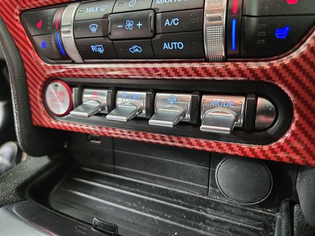 Used 2019 Ford Mustang GT Premium w/ Equipment Group 401A RWD image 26