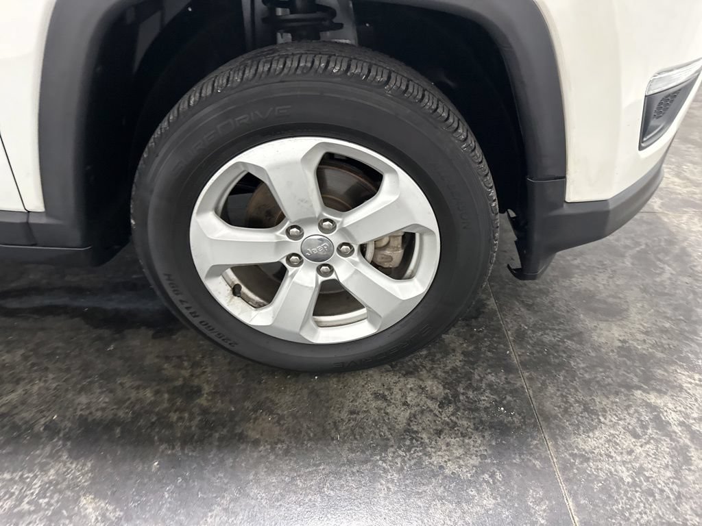 Used 2020 Jeep Compass Latitude w/ Popular Equipment Group AWD/4WD image 4
