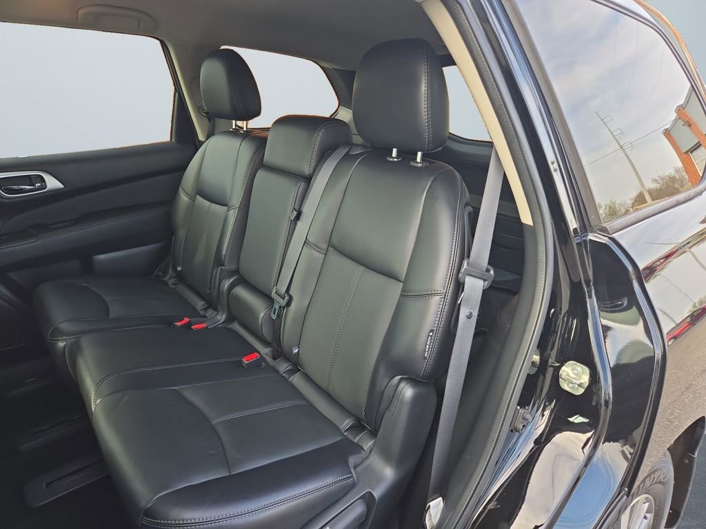 Used 2020 Nissan Pathfinder SL image 13