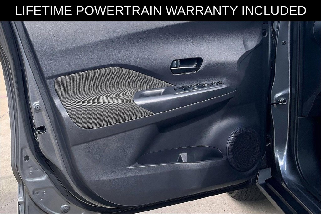 Used 2020 Nissan Kicks S FWD image 15