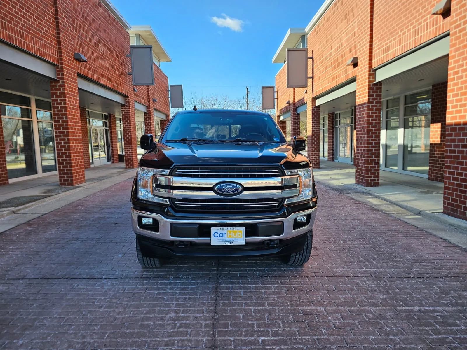 Used 2018 Ford F150 Lariat w/ FX4 Off-Road Package image 2