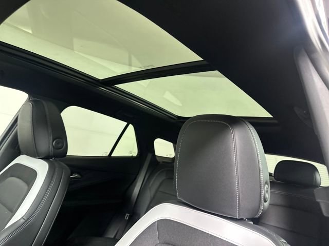 Used 2024 Chevrolet Blazer EV LT image 12