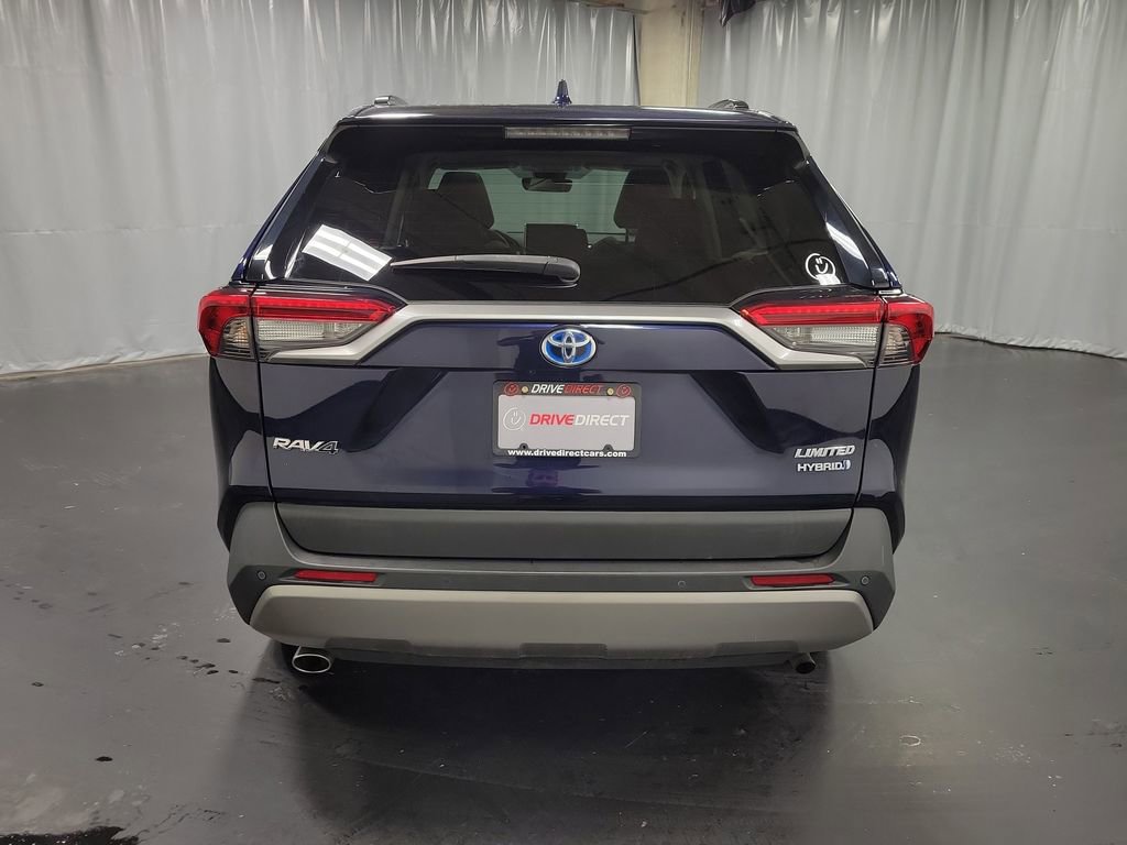Used 2022 Toyota RAV4 Limited AWD/4WD image 7