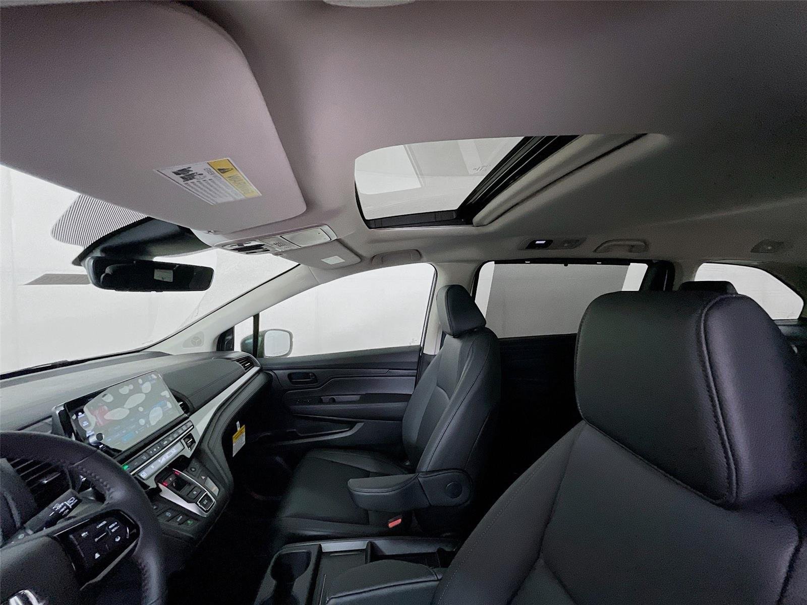 New 2026 Honda Odyssey EX-L image 6