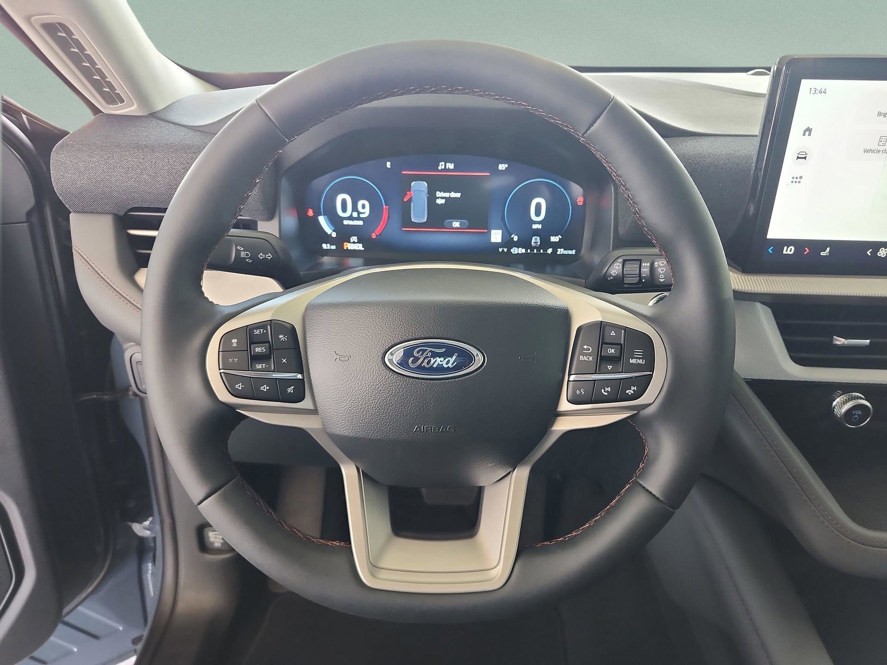 New 2026 Ford Explorer Active image 9