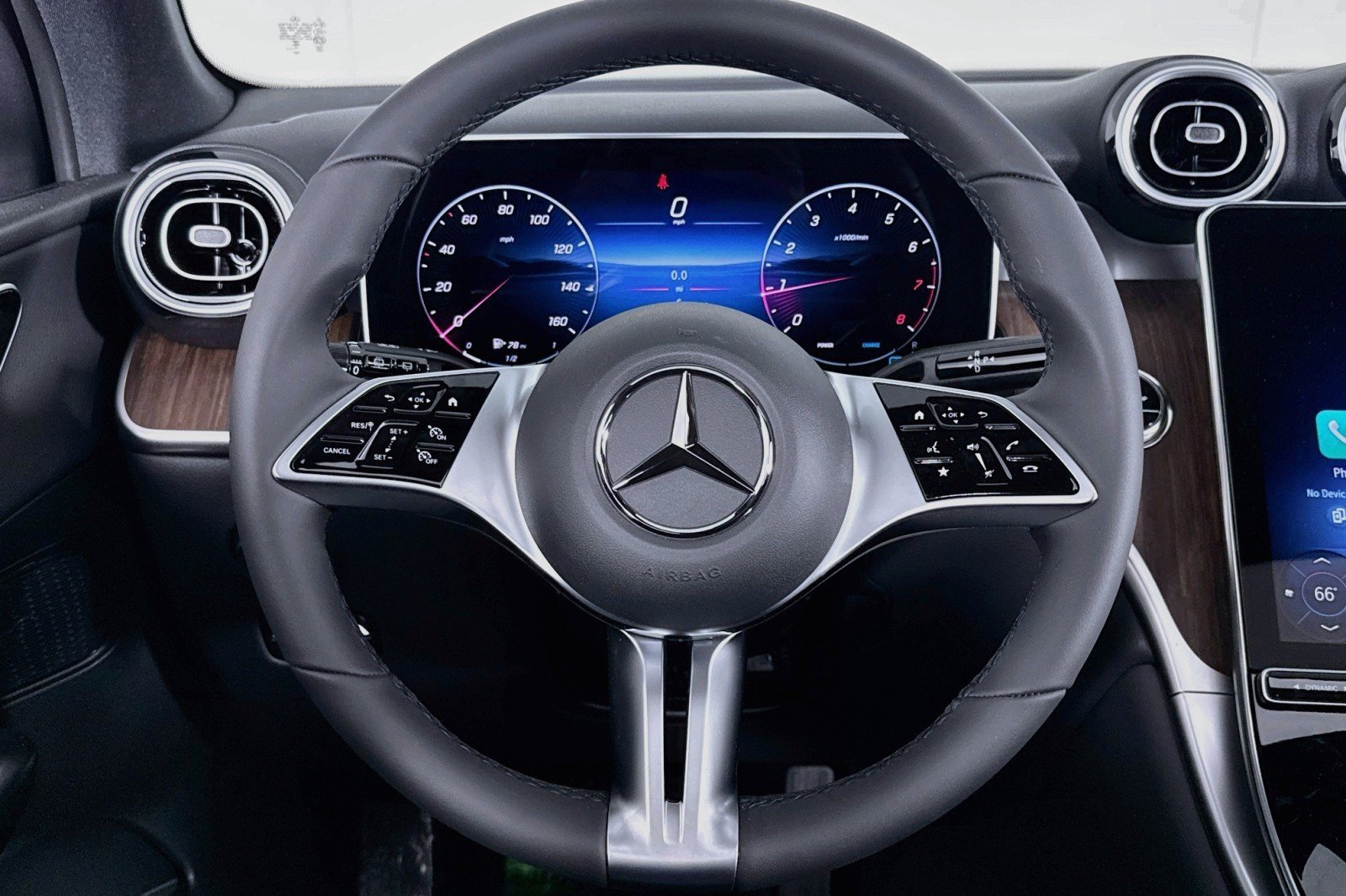Certified 2026 Mercedes-Benz GLC 300 image 18