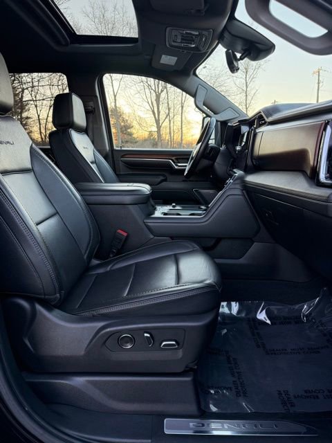 Used 2024 GMC Sierra 2500 Denali w/ Denali Reserve Package image 17