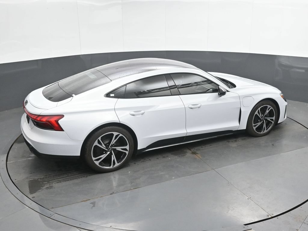 Used 2023 Audi e-tron GT Premium Plus w/ Performance Package AWD/4WD image 31