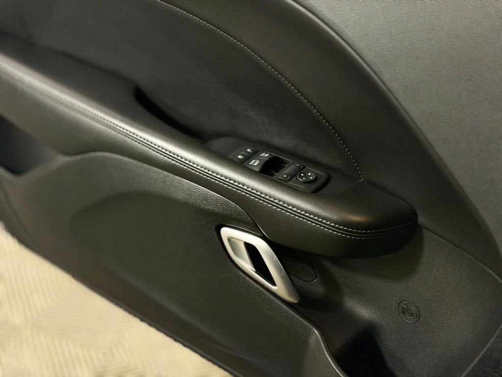 Used 2018 Dodge Challenger R/T Scat Pack w/ Leather Interior Group image 18