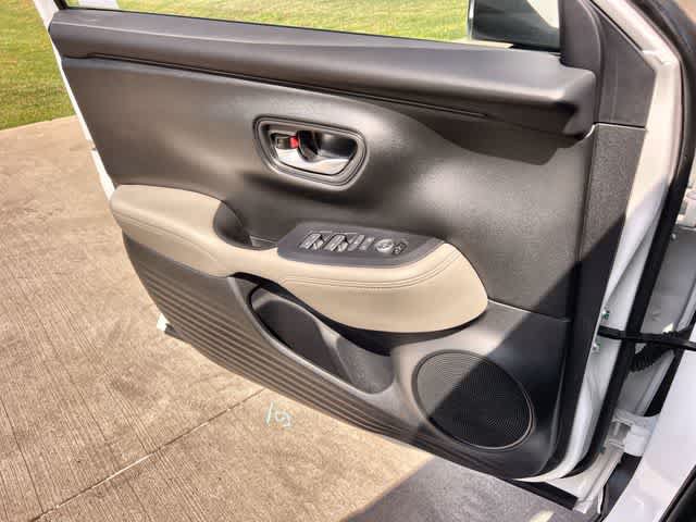 Certified 2026 Honda HR-V EX-L image 30