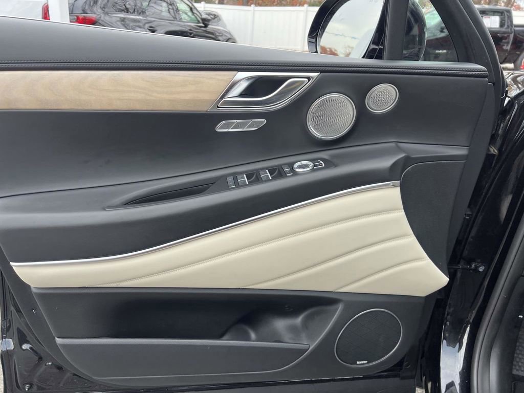 Used 2023 Genesis GV80 3.5T image 20