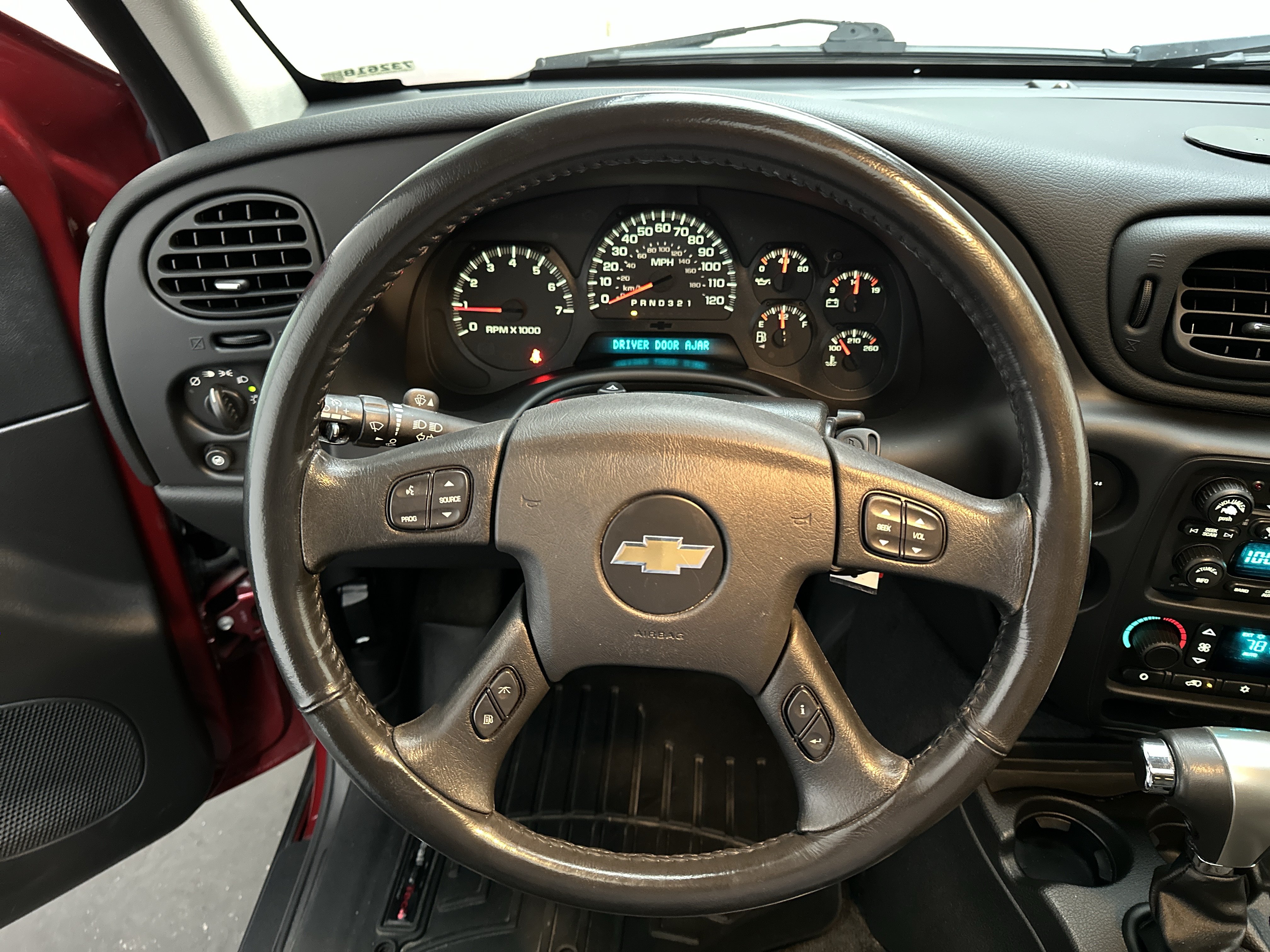 Used 2006 Chevrolet TrailBlazer LT AWD/4WD image 27