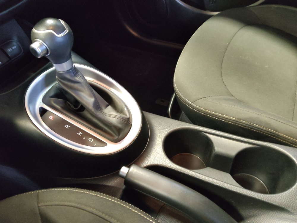 Used 2014 Kia Soul FWD image 26