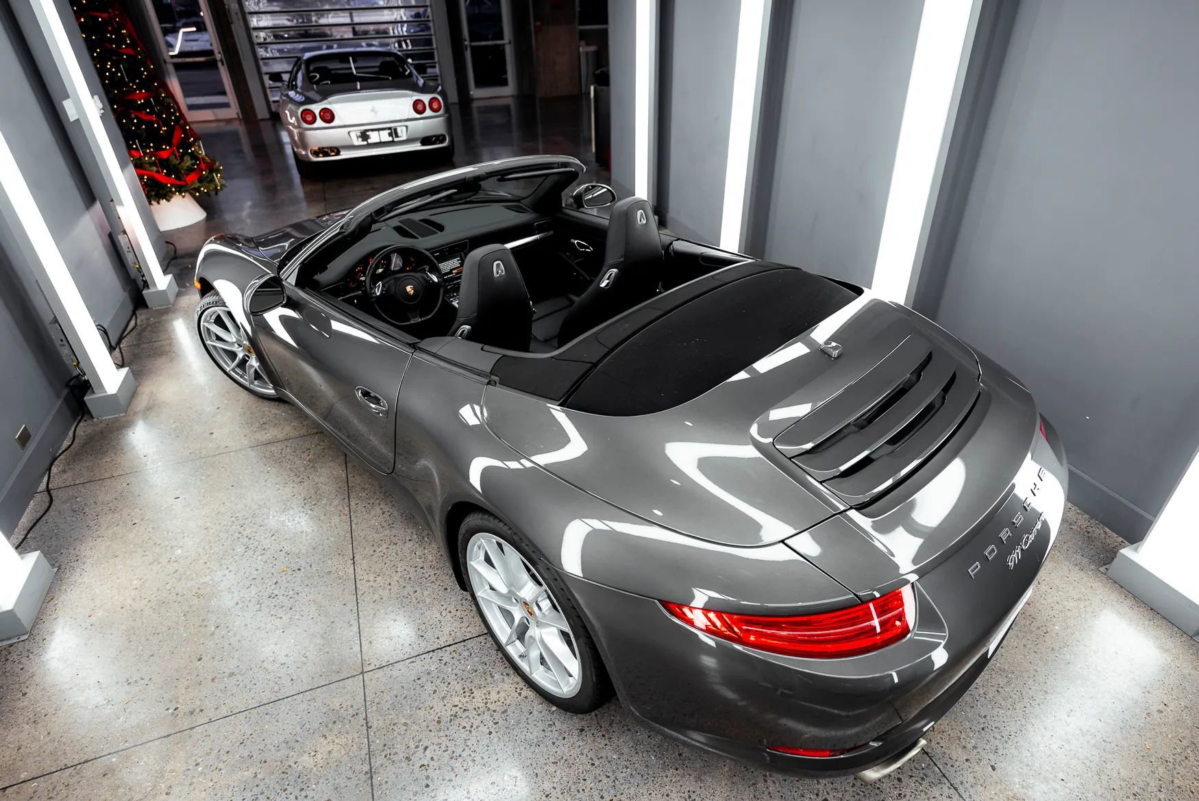 Used 2014 Porsche 911 Carrera image 9