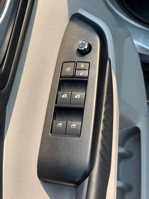 Used 2015 Toyota Highlander XLE AWD/4WD image 19