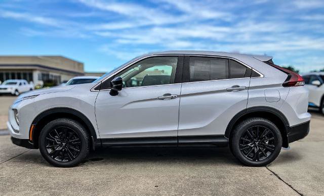 Used 2025 Mitsubishi Eclipse Cross LE AWD/4WD image 2