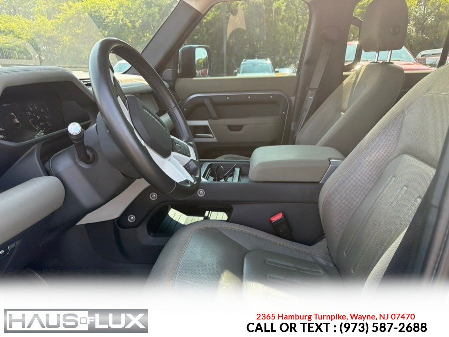 Used 2020 Land Rover Defender 110 SE AWD/4WD image 4