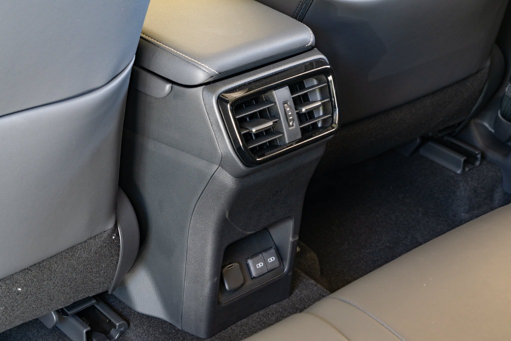New 2026 Lexus NX 350 AWD w/ Accessory Package (2T) image 17