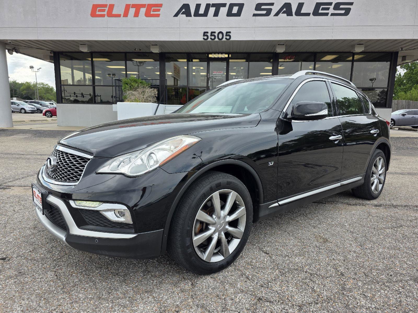 Used 2016 INFINITI QX50 AWD w/ Premium Plus Package