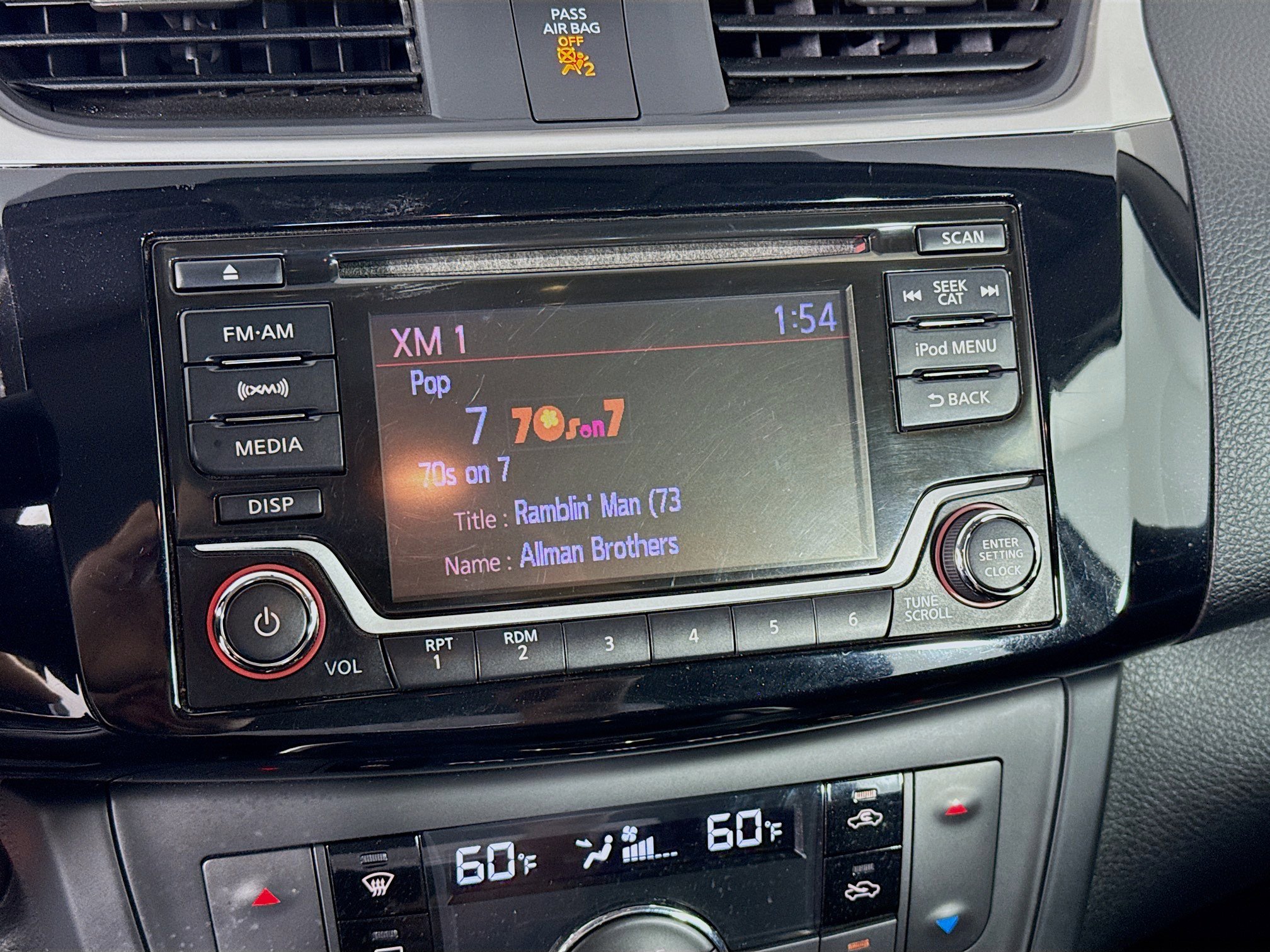 Used 2018 Nissan Sentra SV image 14