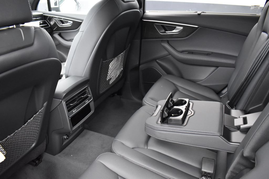 New 2026 Audi Q7 2.0T Premium Plus AWD/4WD image 17