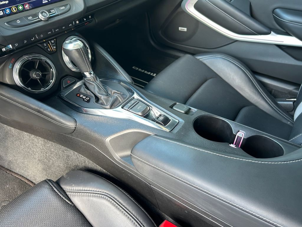 Used 2019 Chevrolet Camaro SS image 34