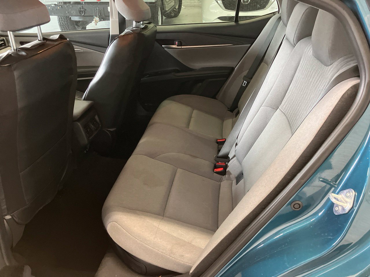 Used 2025 Toyota Camry LE w/ Convenience Package FWD image 9