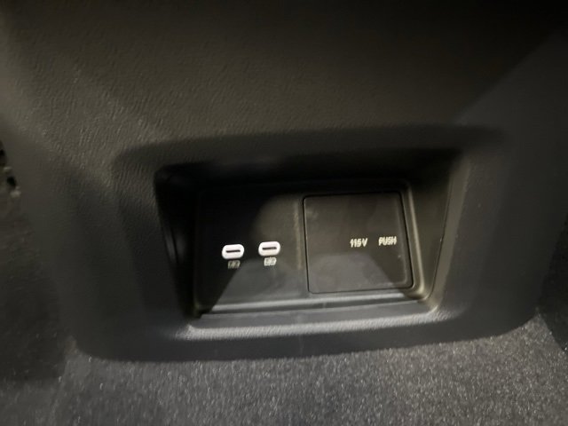 New 2025 Volkswagen Atlas SEL Premium R-Line image 21