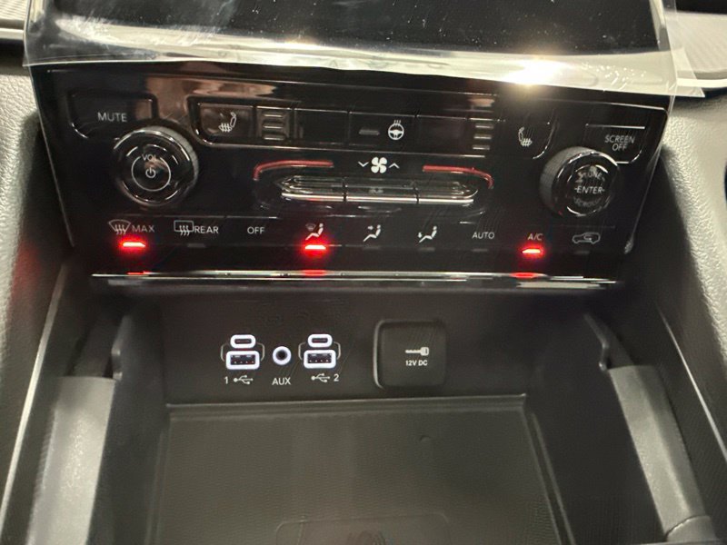 New 2027 Jeep Grand Cherokee Laredo X AWD/4WD image 28