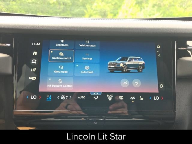 New 2027 Lincoln Navigator Reserve w/ Jet Appearance Package AWD/4WD image 37