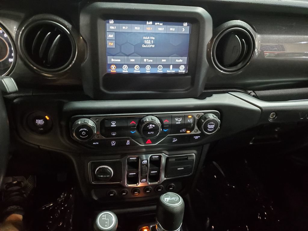 Used 2019 Jeep Wrangler Unlimited Sport AWD/4WD image 29