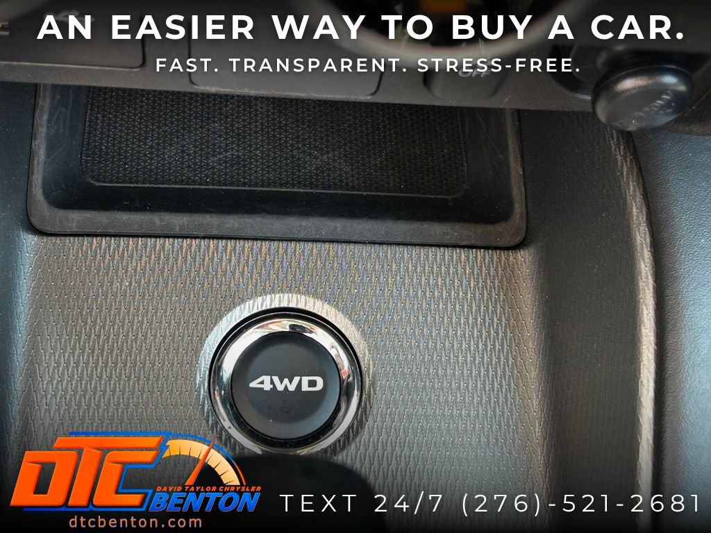 Used 2025 Mitsubishi Outlander Sport SE AWD/4WD image 25