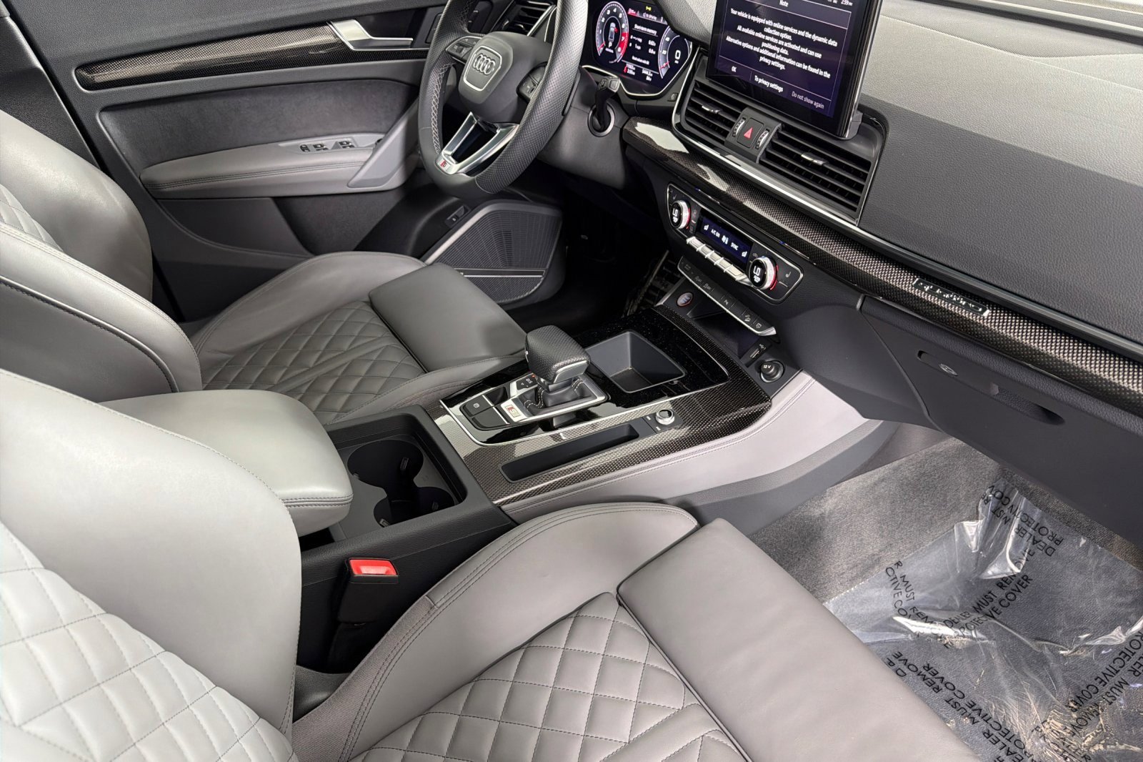 Used 2023 Audi SQ5 Premium Plus w/ Premium Plus Package image 15