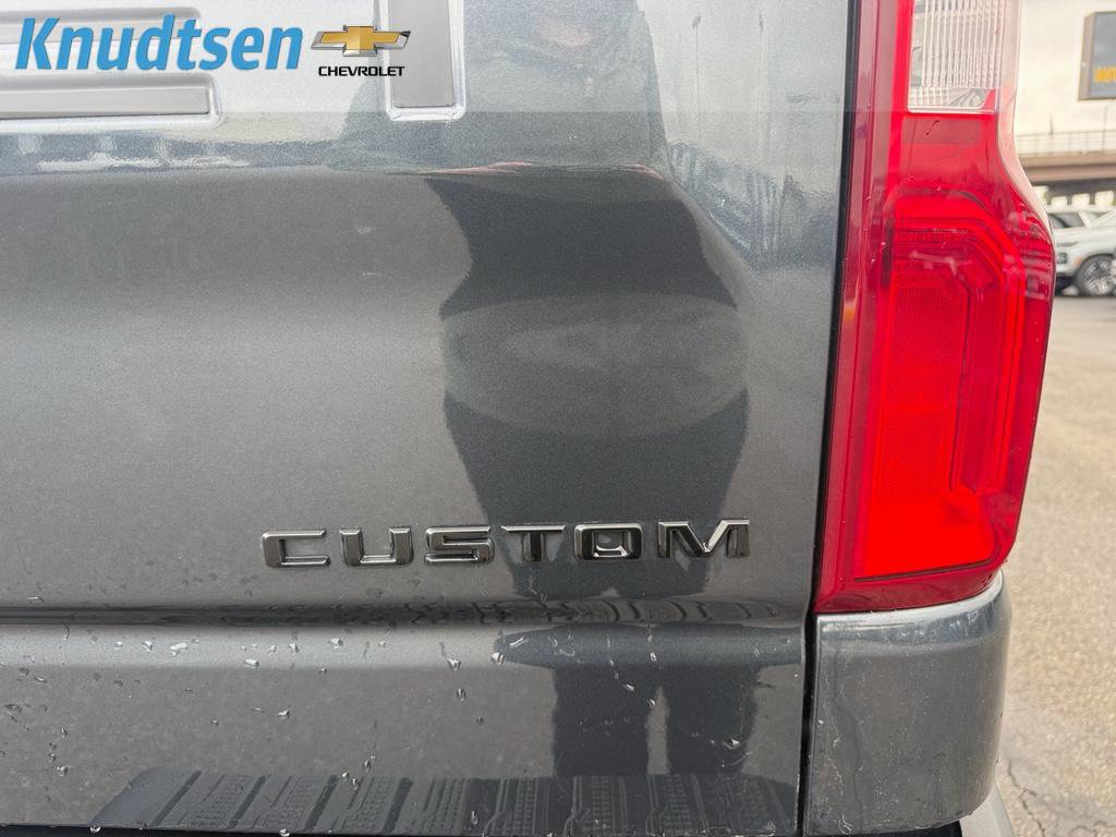 Used 2022 Chevrolet Silverado 1500 Custom Trail Boss w/ Safety Confidence Package image 12