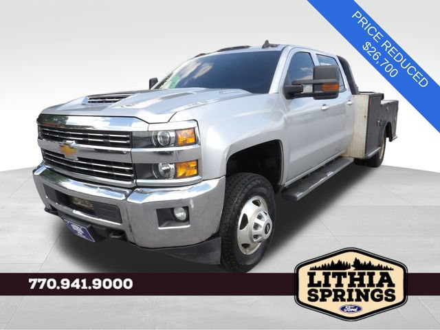 Used 2018 Chevrolet Silverado 3500 LT w/ LT Convenience Package AWD/4WD image 3
