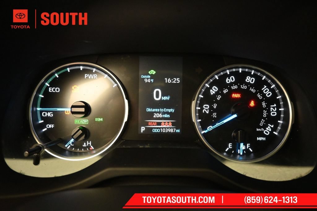 Used 2021 Toyota RAV4 LE AWD/4WD image 12