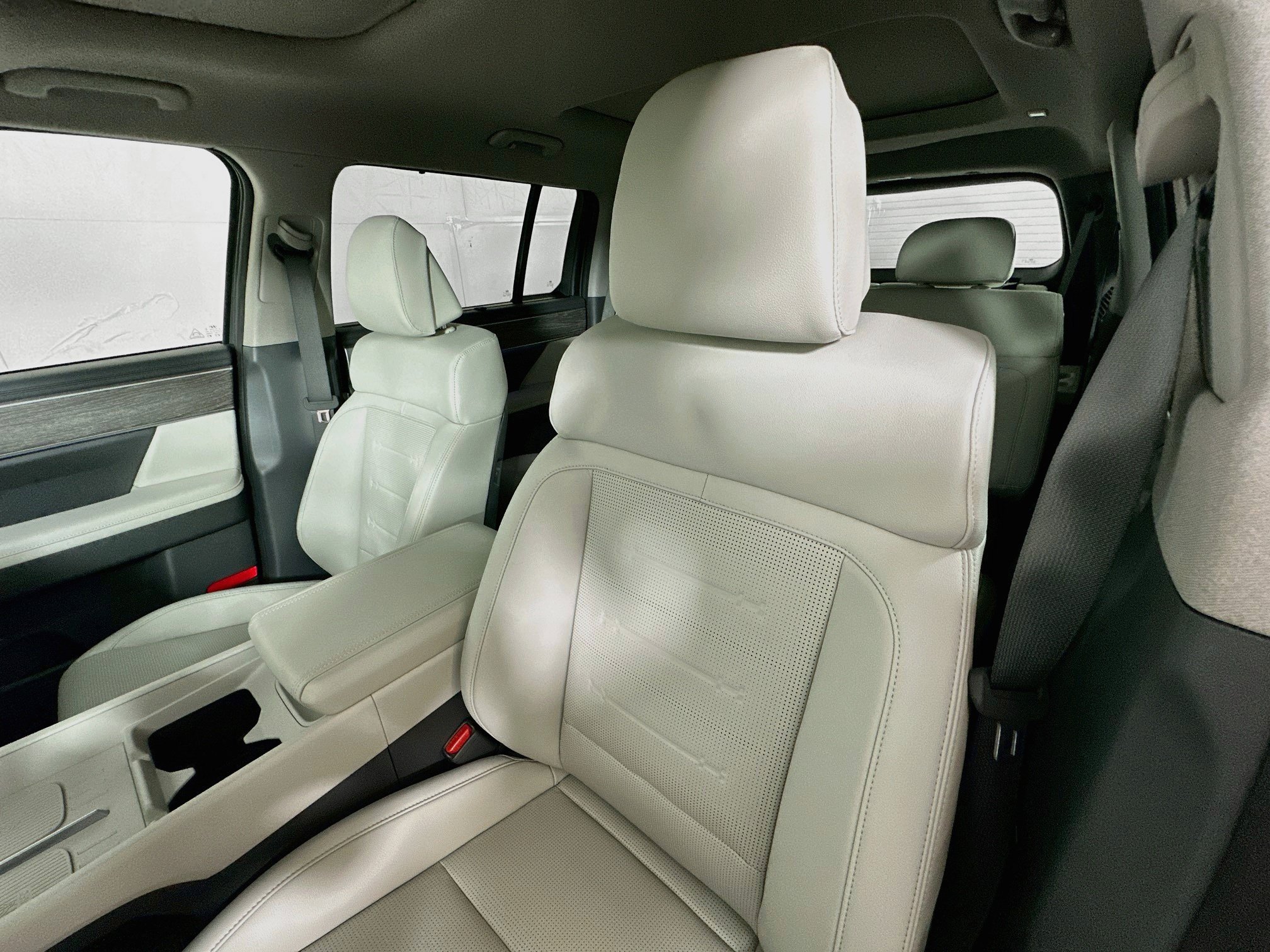 New 2027 Hyundai Santa Fe Limited AWD/4WD image 21